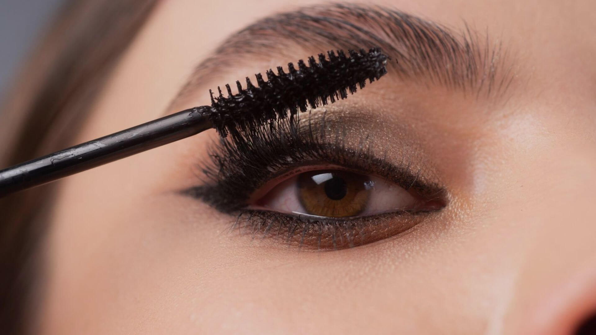 Maquillaje de ojos ahumados